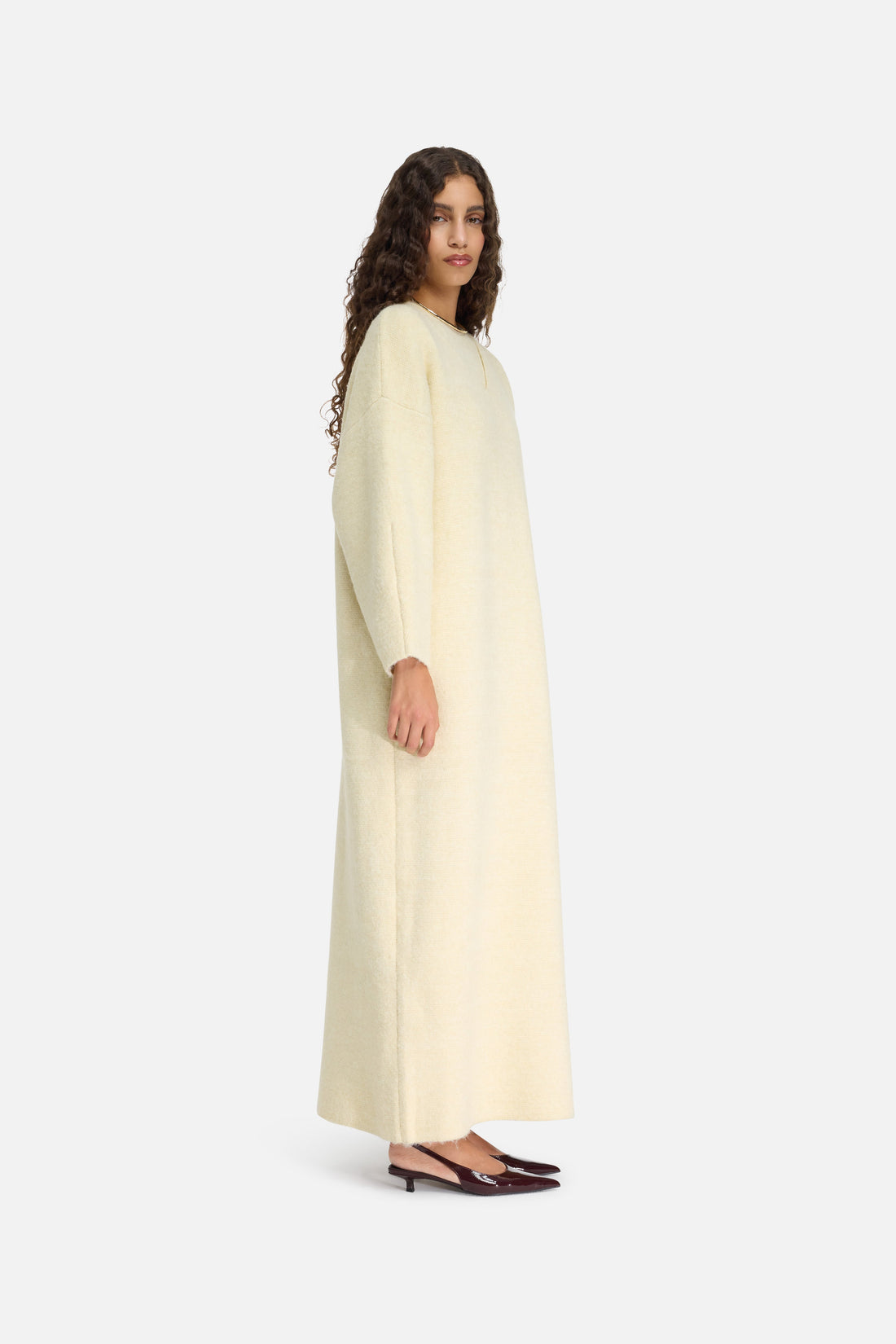 Gebürstetes Trikot-Kleid mit V-Ausschnitt | Cloud White