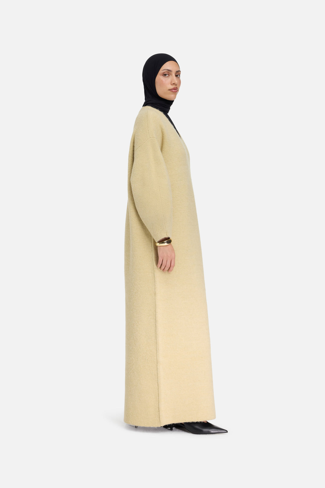 Gebürstetes Trikot-Kleid mit V-Ausschnitt | Desert Clay