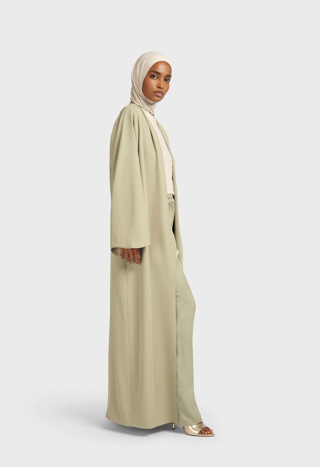 Abaya mit geschwungenem Saum | Trockenes Basilikum