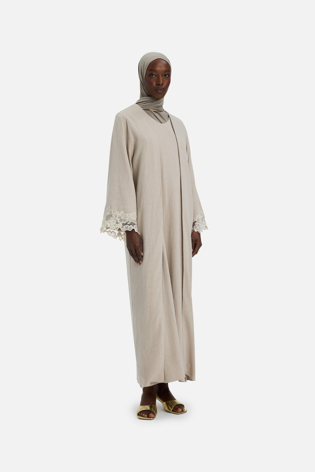Spitzenbesatz Abaya | Grey Sand