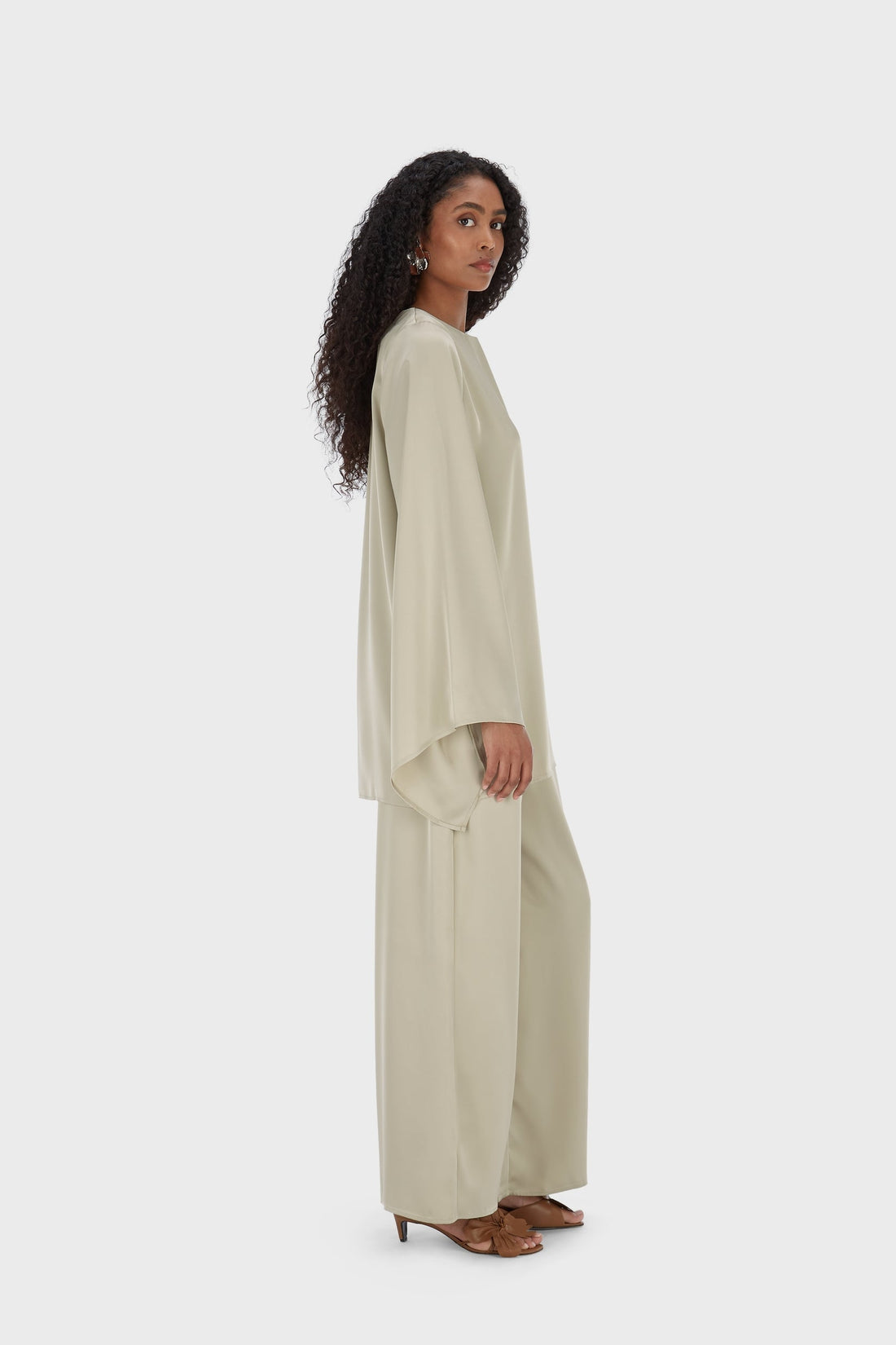 Satin-Cape-Oberteil | Moosgrau