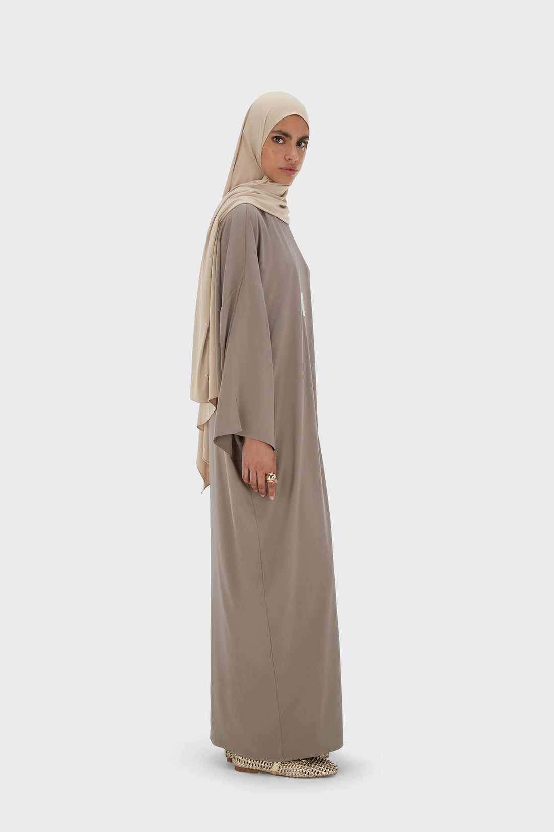 Gewebte kurze Abaya | Taupe